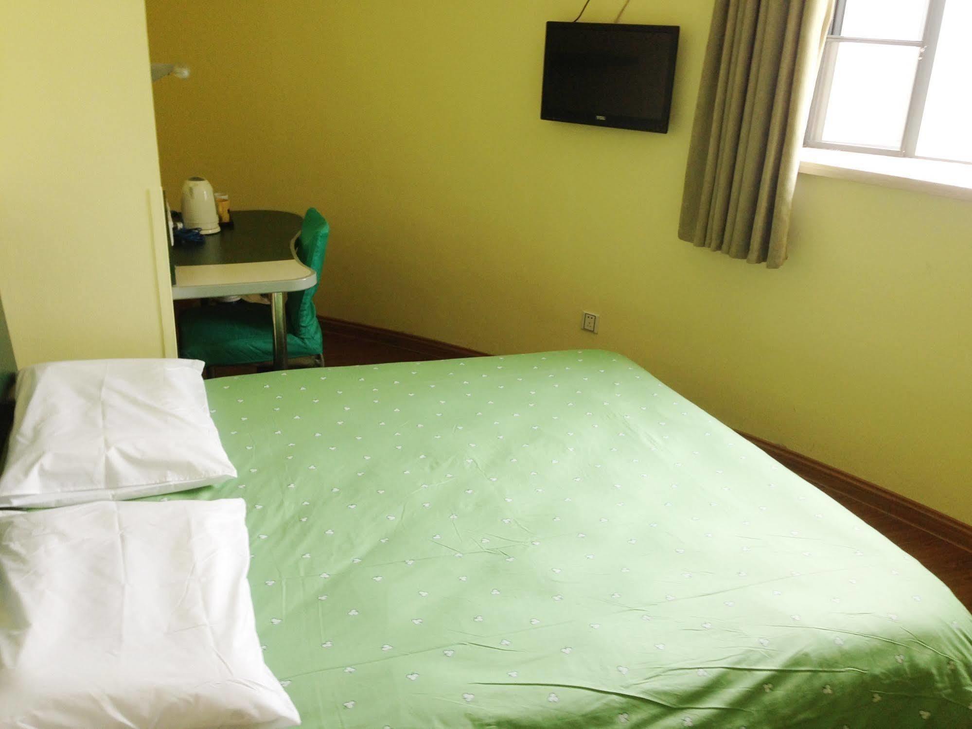 Homeinns Hotel Huizhou  Zewnętrze zdjęcie