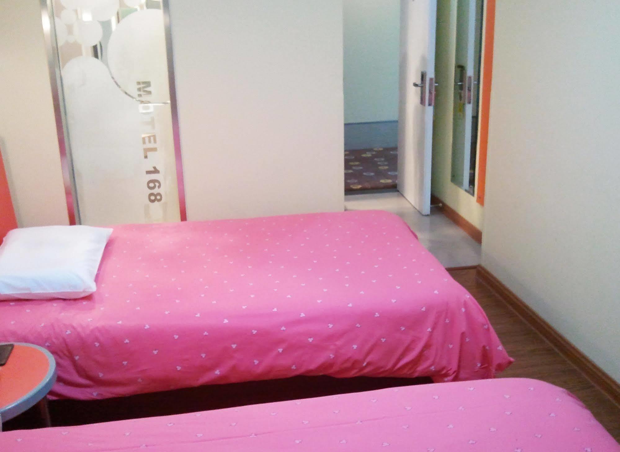 Homeinns Hotel Huizhou  Zewnętrze zdjęcie