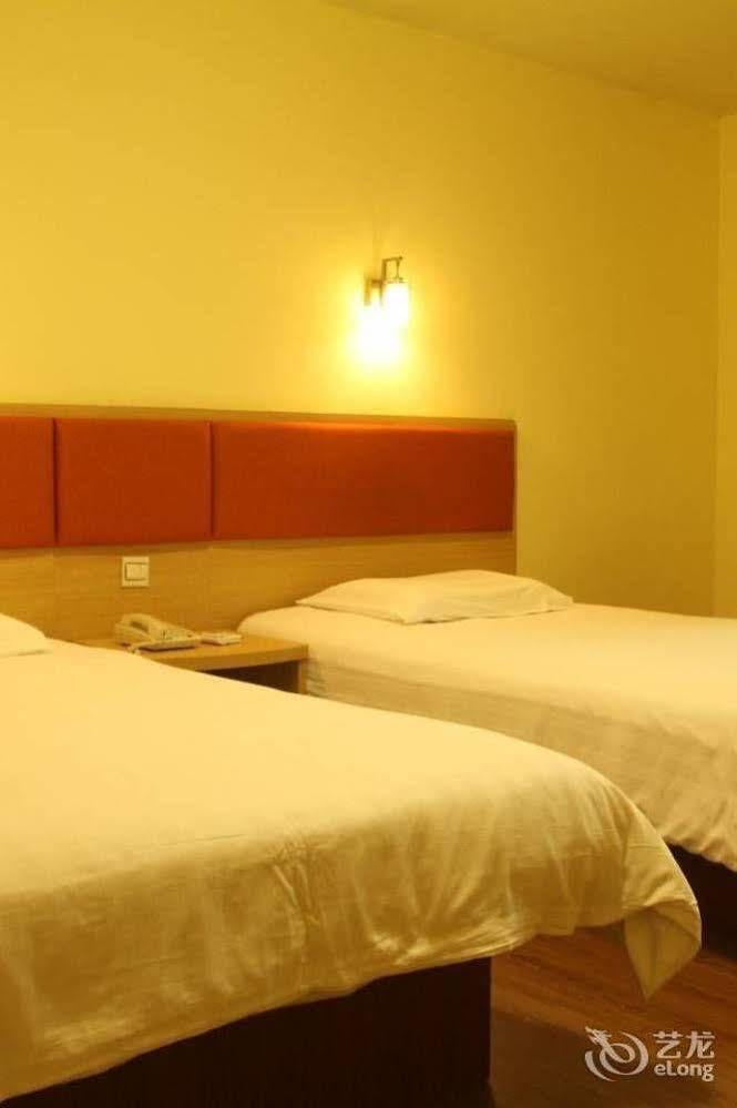 Homeinns Hotel Huizhou  Zewnętrze zdjęcie