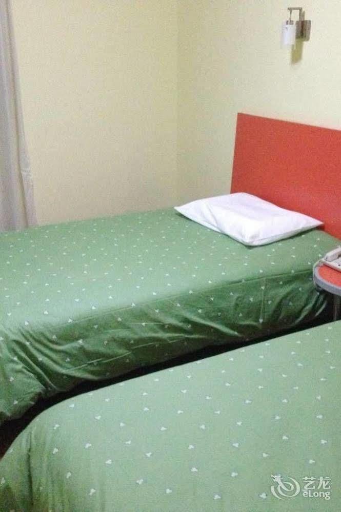 Homeinns Hotel Huizhou  Zewnętrze zdjęcie