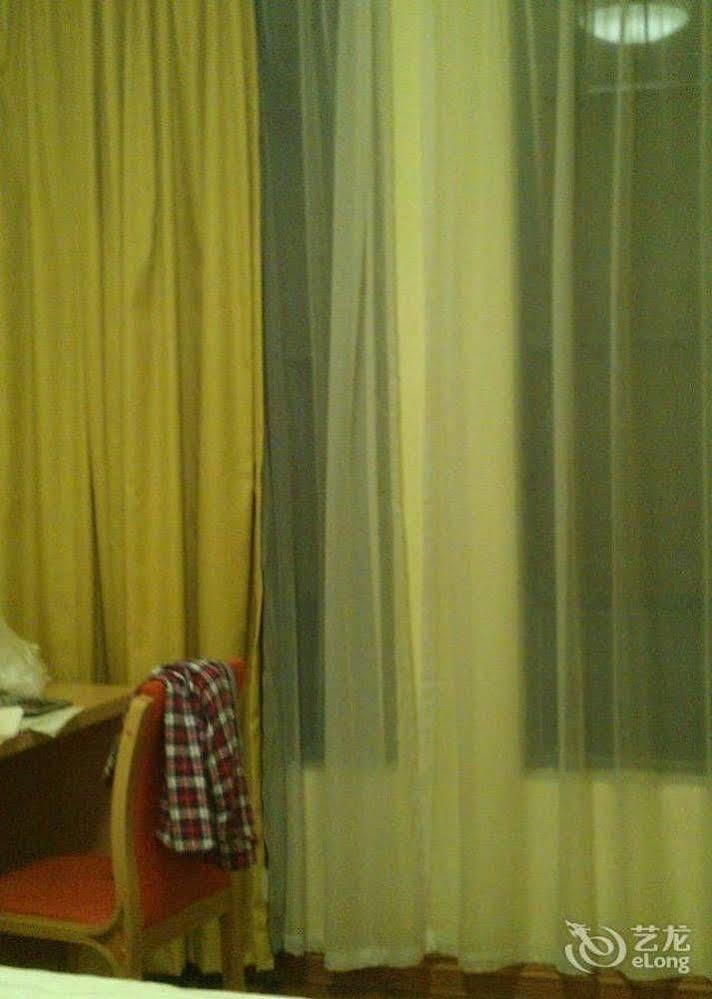 Homeinns Hotel Huizhou  Zewnętrze zdjęcie